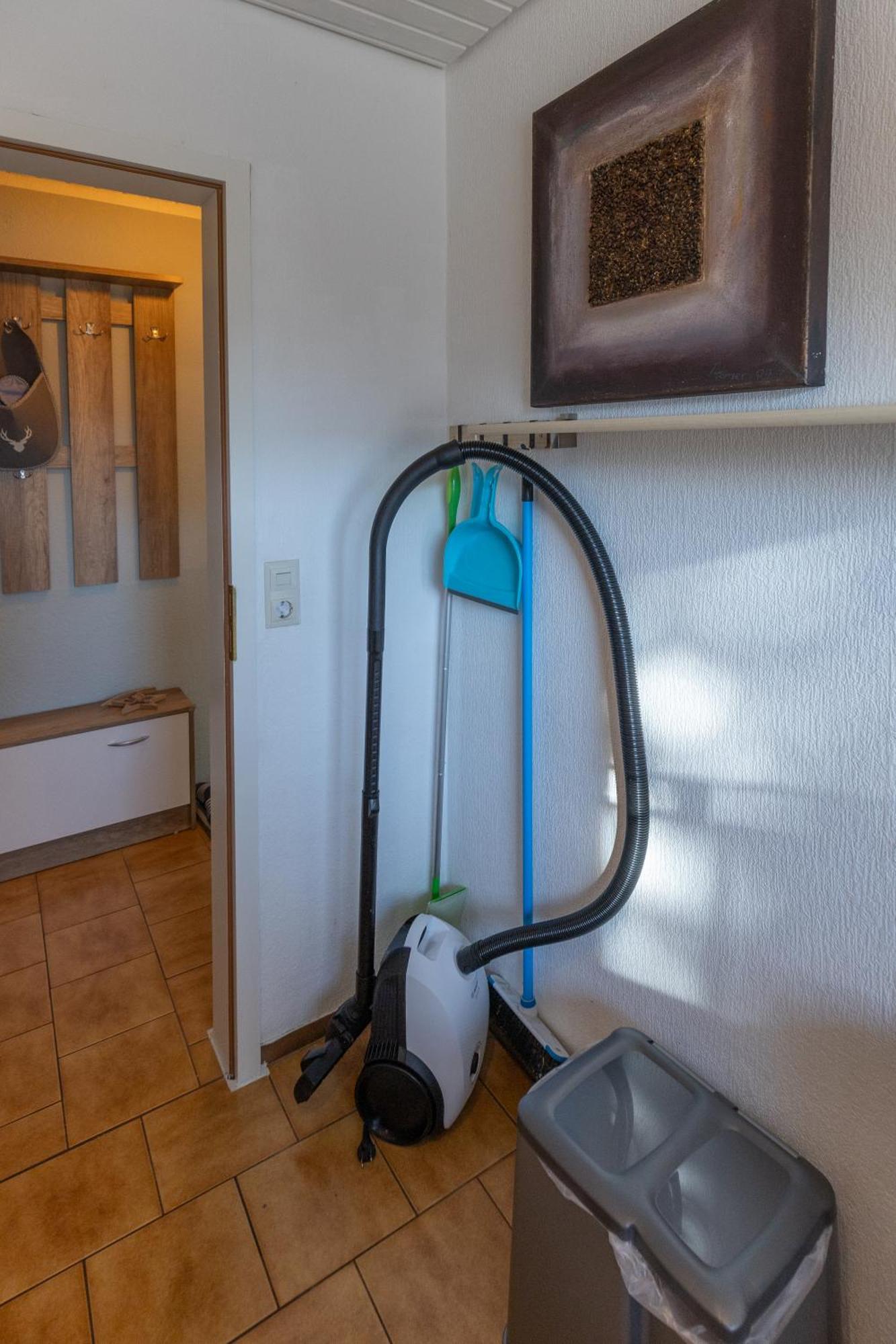 Apartamento ELW, sep. Eingang, überdachte Terrasse, nähe Backnang Althutte Exterior foto