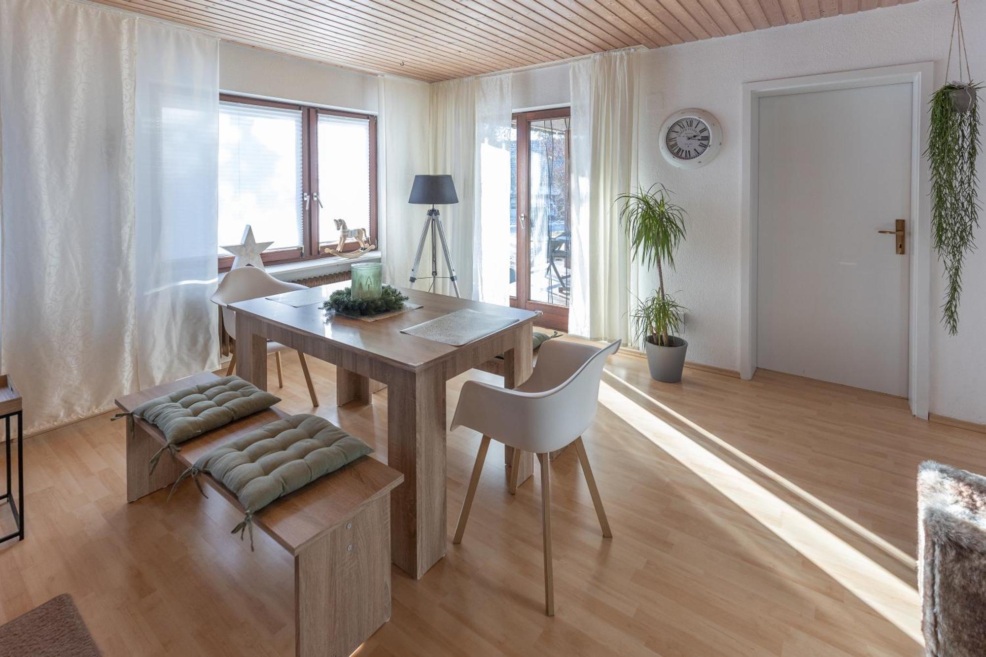 Apartamento ELW, sep. Eingang, überdachte Terrasse, nähe Backnang Althutte Exterior foto