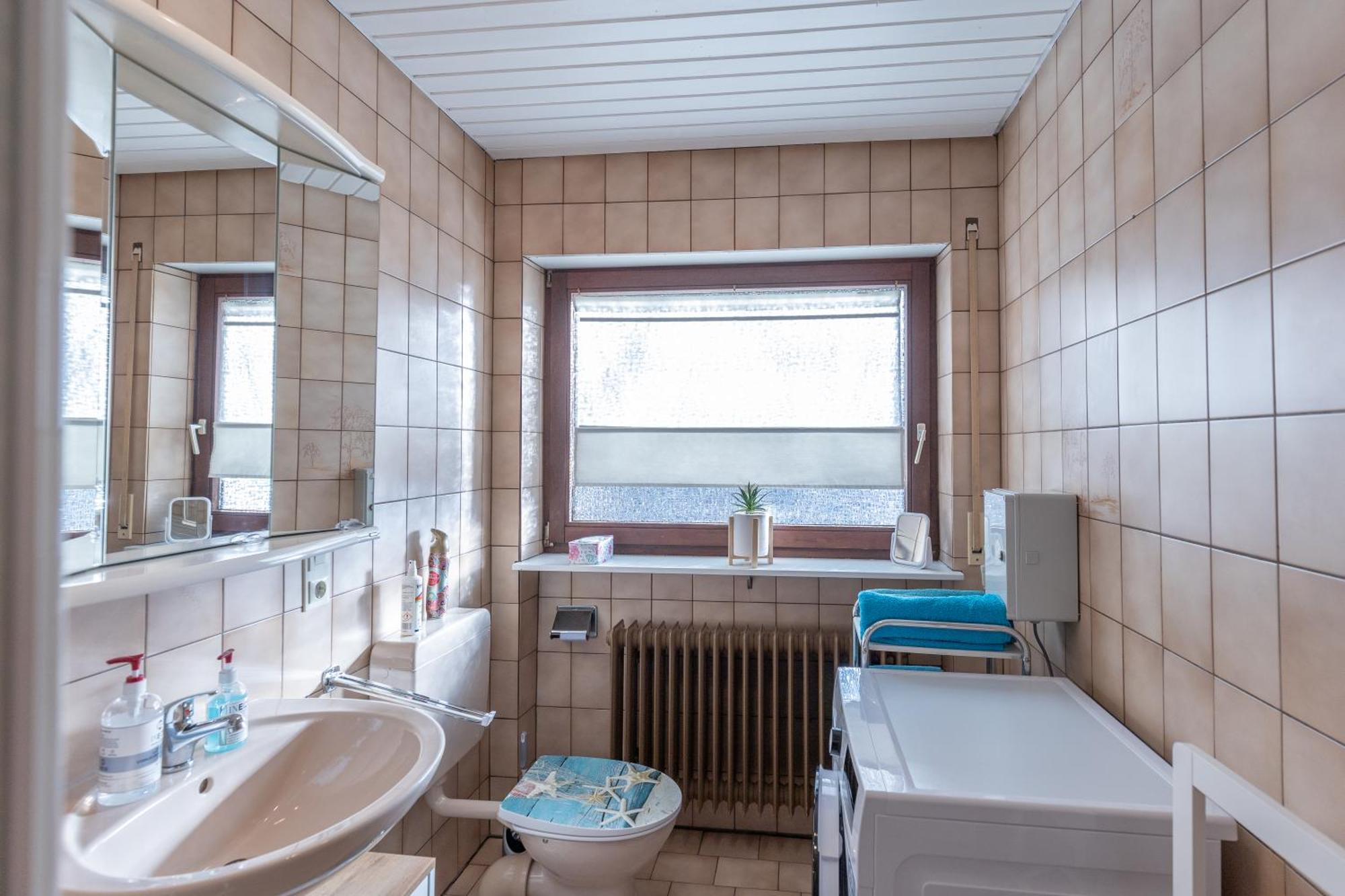 Apartamento ELW, sep. Eingang, überdachte Terrasse, nähe Backnang Althutte Exterior foto