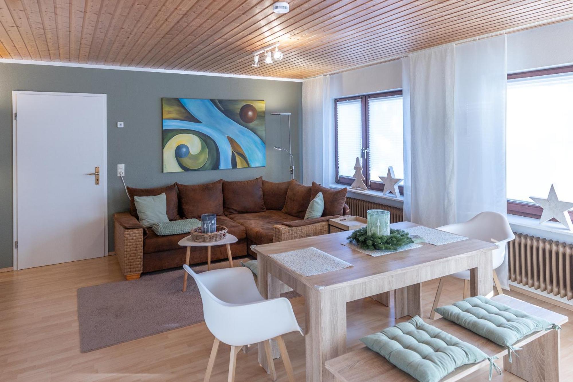 Apartamento ELW, sep. Eingang, überdachte Terrasse, nähe Backnang Althutte Exterior foto